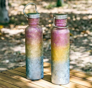 Titanium Insulated Water Bottle – 750ml Ultralight Flask with Handcrafted Ice Crackle Design